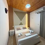 Golden Daire Ksamil