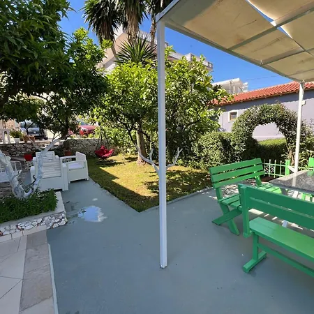Golden Apartment Ksamil